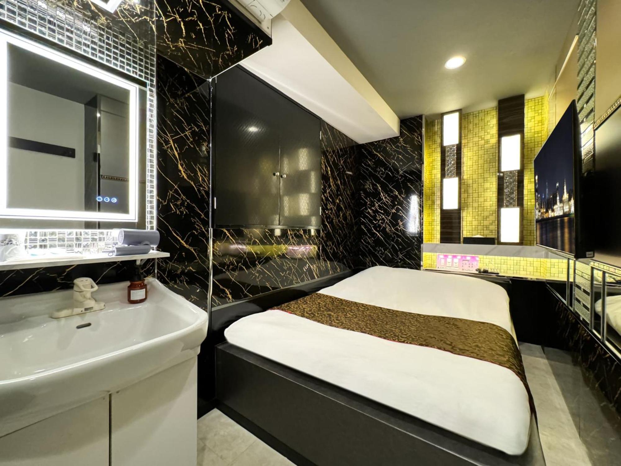 Amethyst Hotell 2*